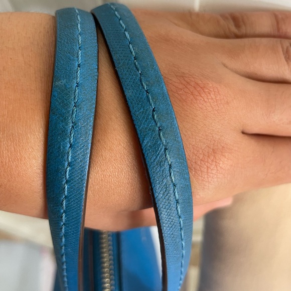 Coach blue purse - Picture 3 of 8